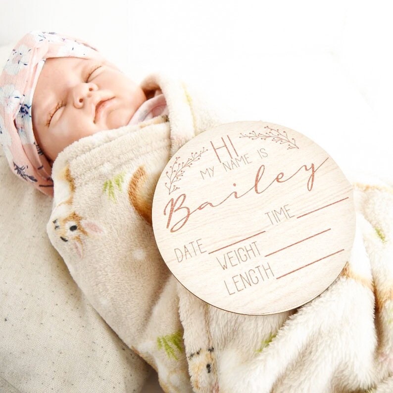 Hello My Name Is Plaque / New Baby Plaque / Newborn Baby Prop / New Baby Sign / Welcome To The World Baby Keepsake / Wooden Baby Sign