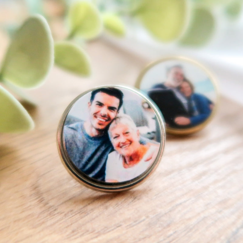 Groom Memorial Charm Pin