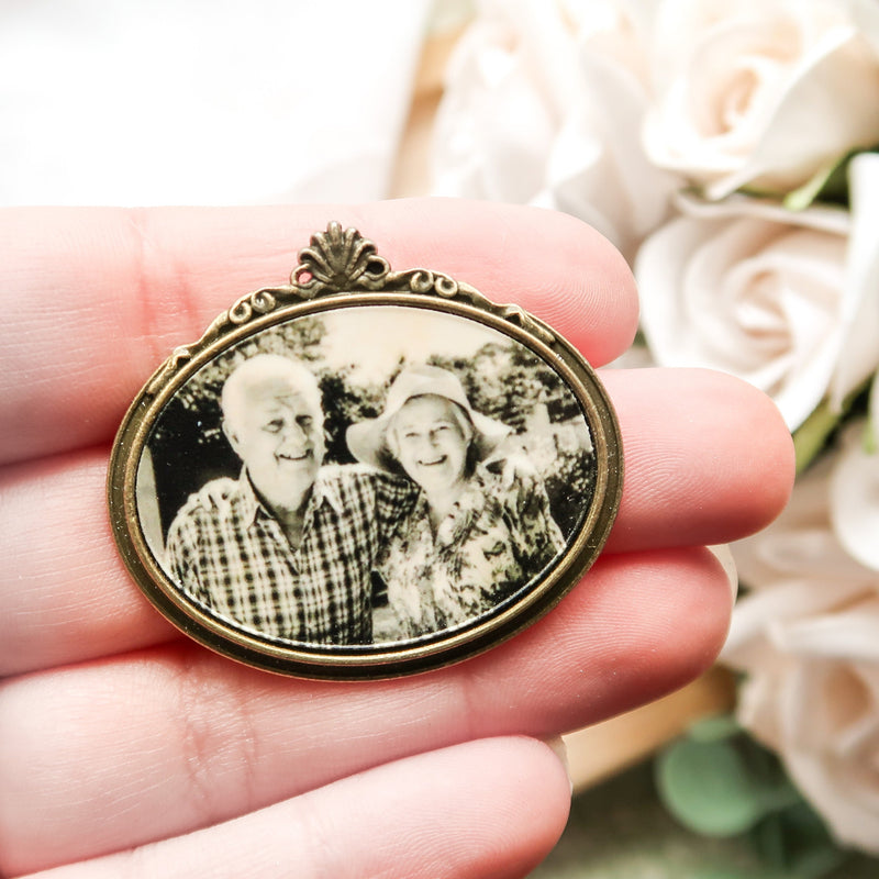 Boutonniere Photo Charm Personalised With Your Photo - Groom Memory Photo Pin - Grooms Memorial Charm For Groom - Bride Bouquet Charm