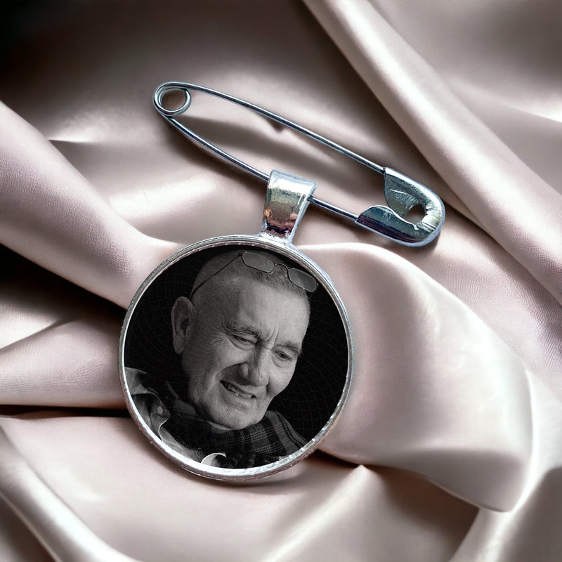 Groom Memorial Pin - Groom Buttonhole Charm - Groom Memory Pin - Loved One Button Hole - Photo Pin For For Groom